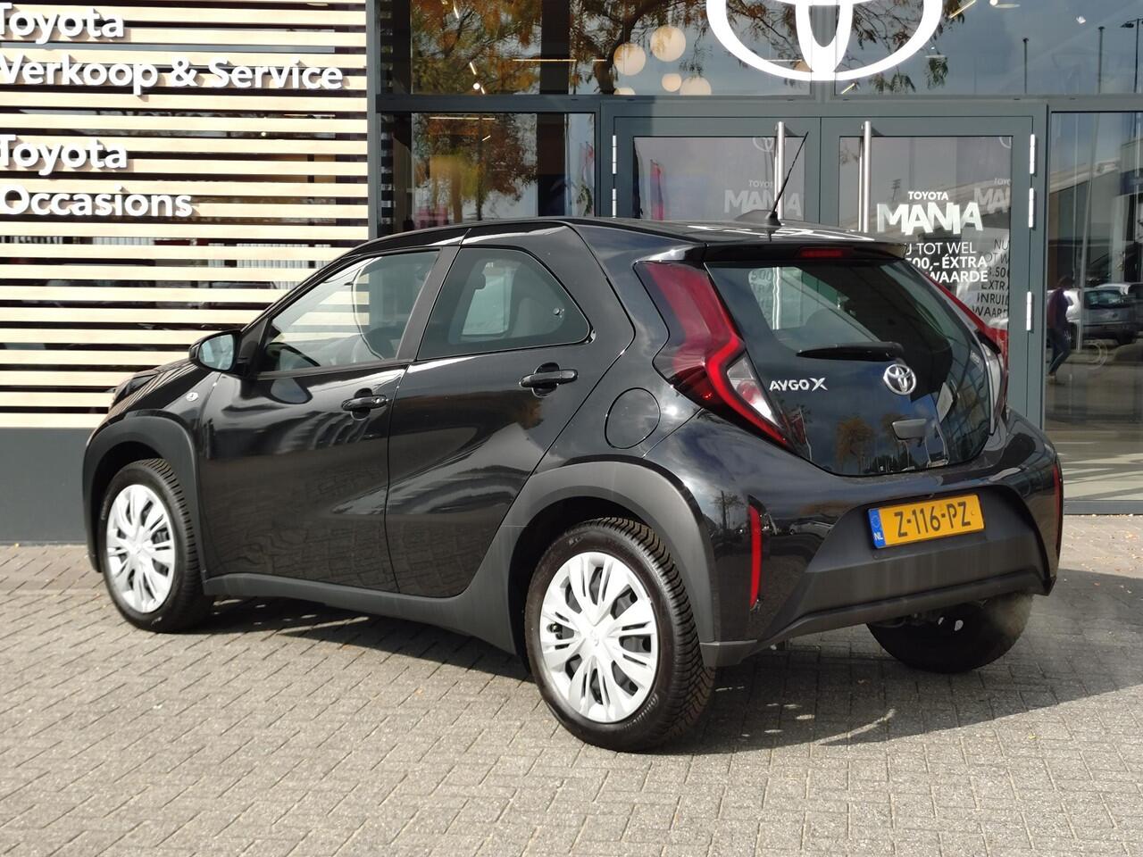 Toyota AYGO X 1.0 VVT-i MT Play