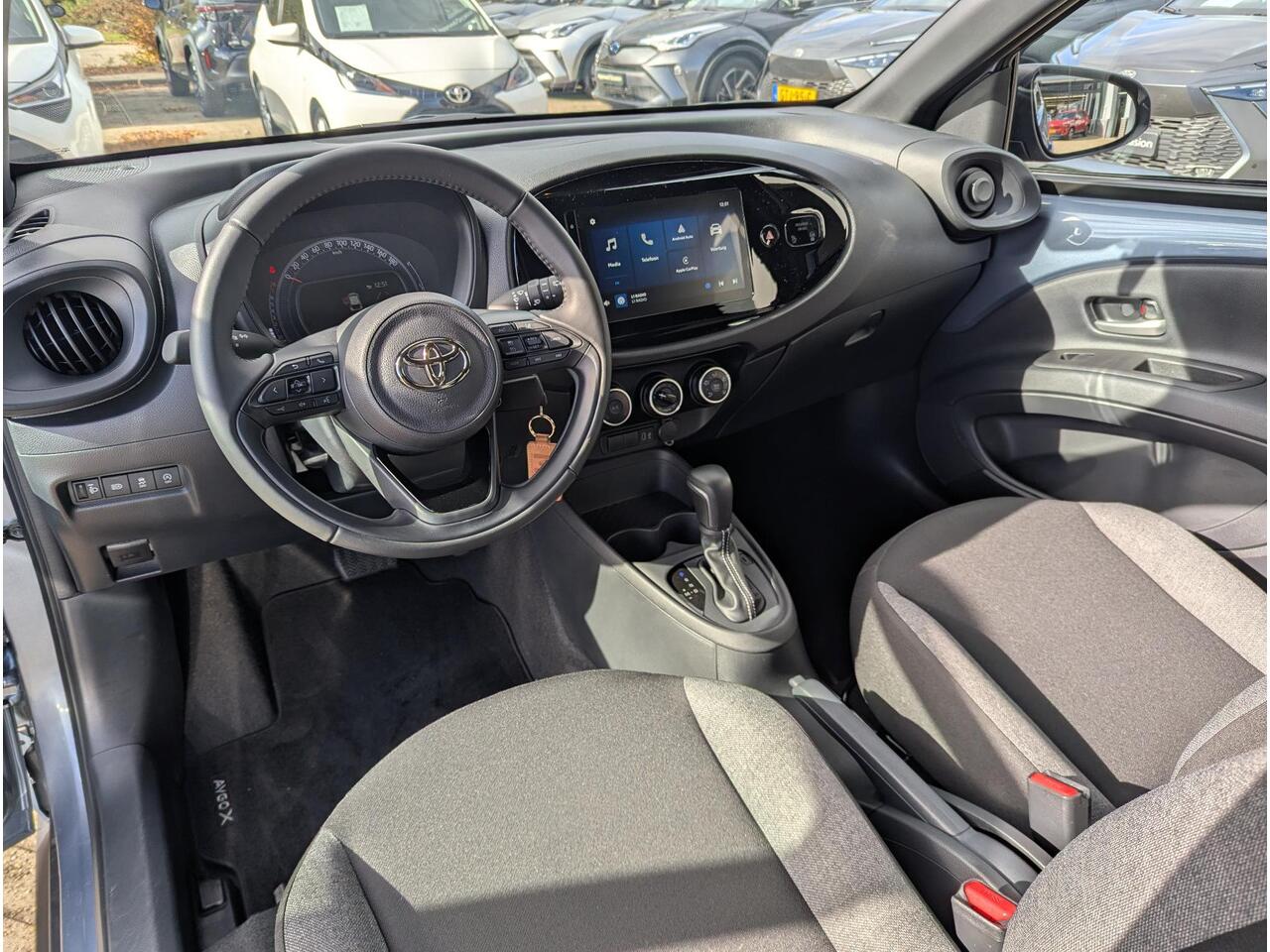 Toyota AYGO X 1.0 VVT-i S-CVT Play | Rijklaar | All season | NLauto