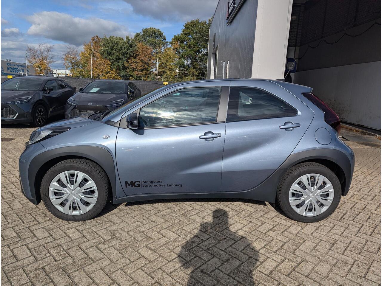 Toyota AYGO X 1.0 VVT-i S-CVT Play | Rijklaar | All season | NLauto