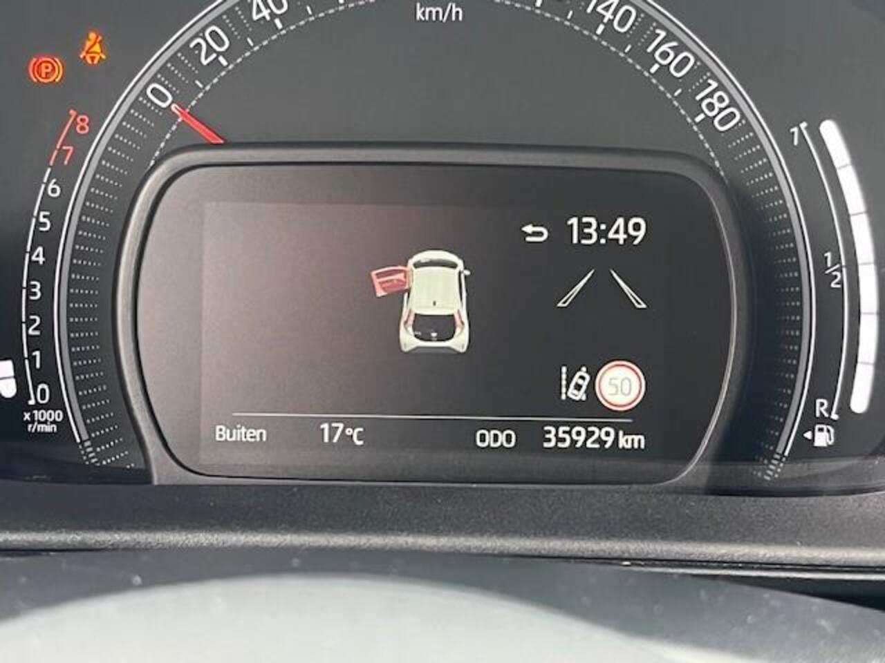 Toyota AYGO X 1.0 VVT-i MT Play | Rijklaar | BTWauto | Carplay/-AndroidAuto