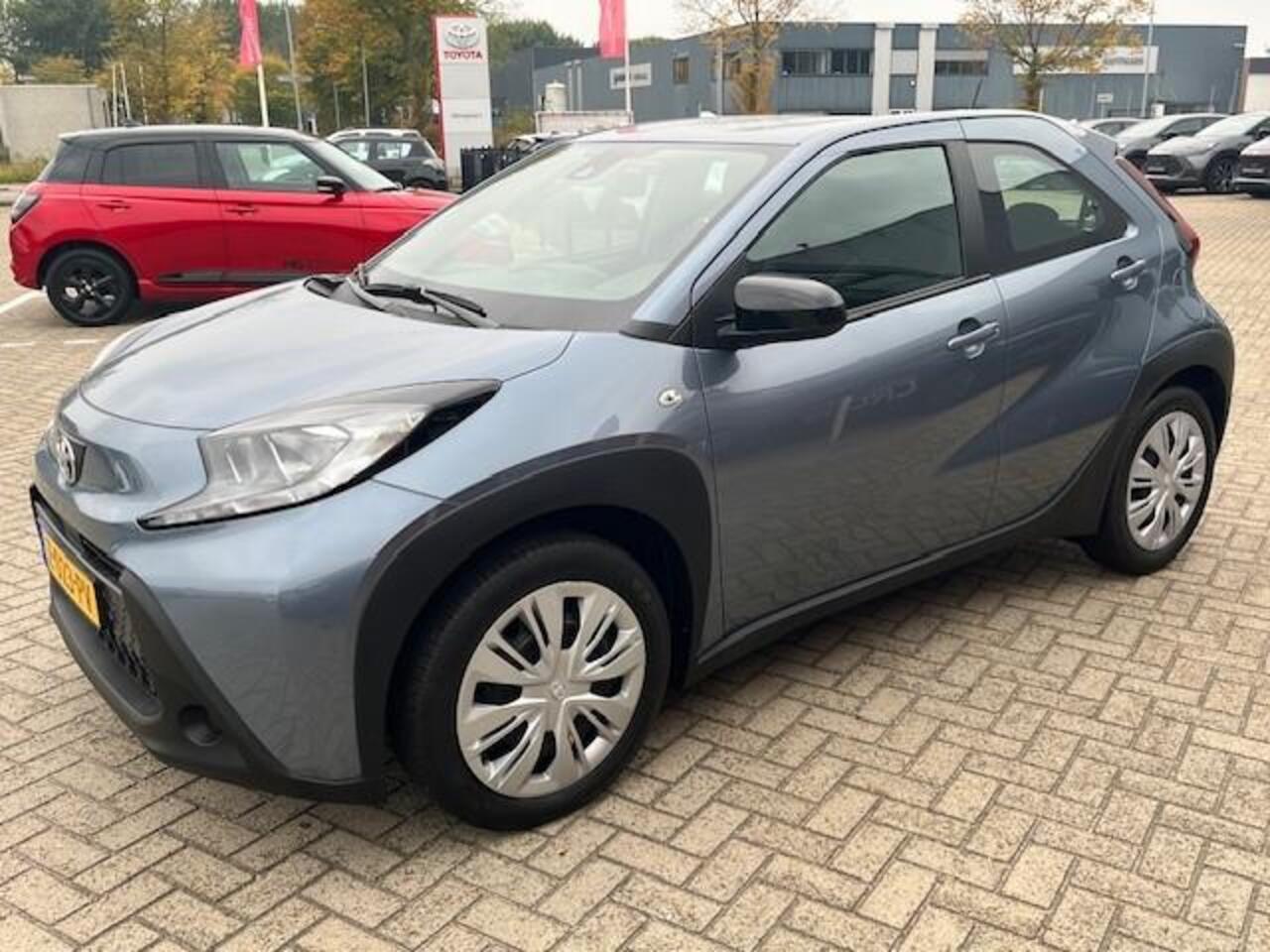 Toyota AYGO X 1.0 VVT-i MT Play | Rijklaar | BTWauto | Carplay/-AndroidAuto