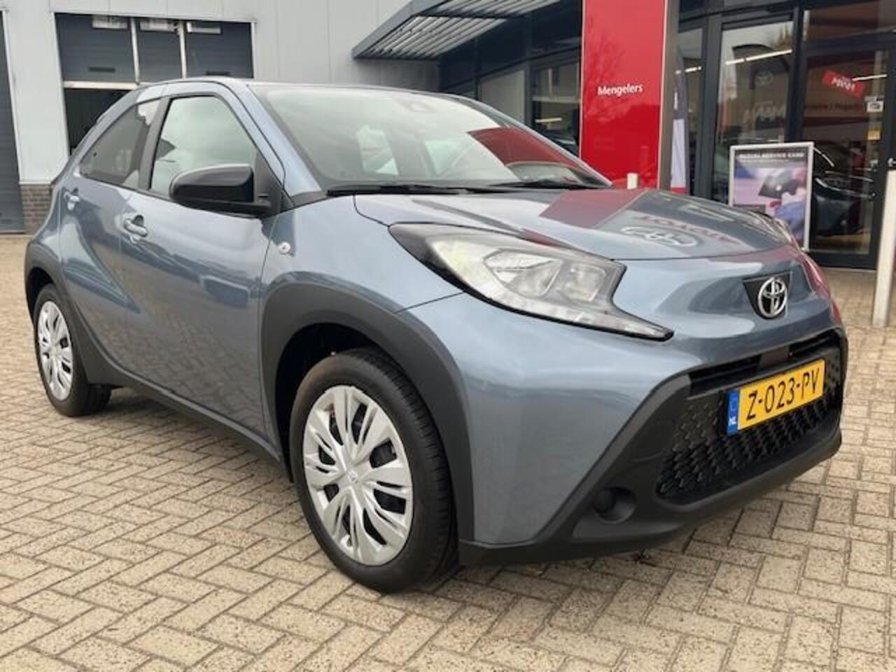 Toyota AYGO X 1.0 VVT-i MT Play | Rijklaar | BTWauto | Carplay/-AndroidAuto