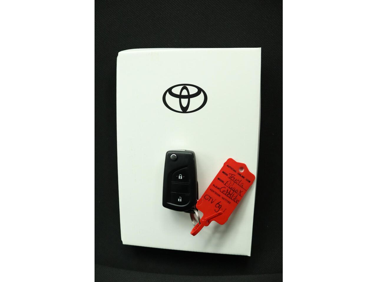 Toyota AYGO X 1.0 VVT-i MT Play | Airco | Adaptieve Cruise Control | Achteruitrijcamera | Apple Carplay | Android Auto |