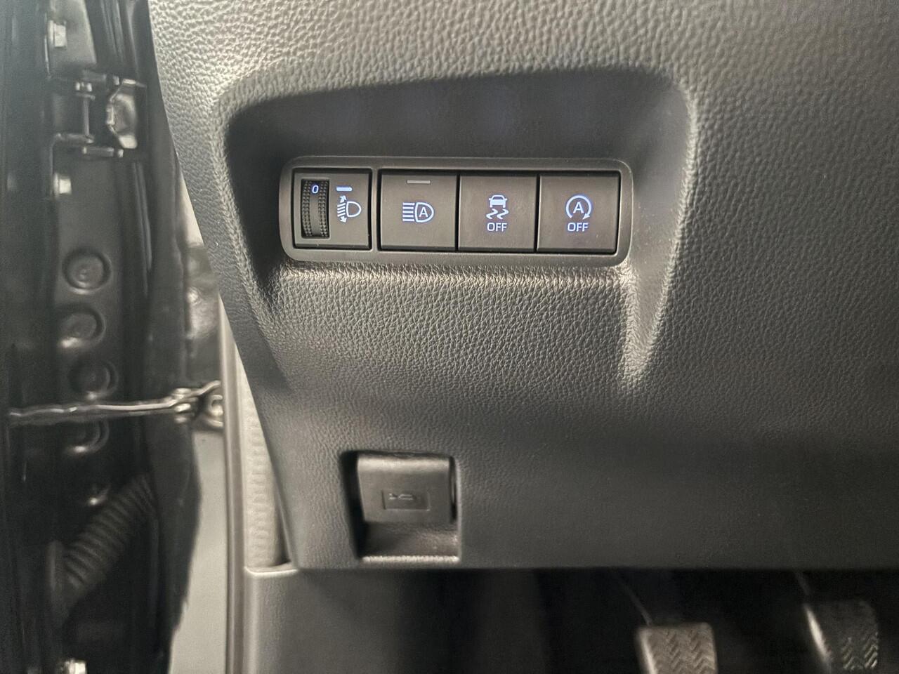 Toyota AYGO X 1.0 VVT-i MT Play SLEHCHTS 40.546KM, APPLE CARPLAY/ANDROID AUTO!!