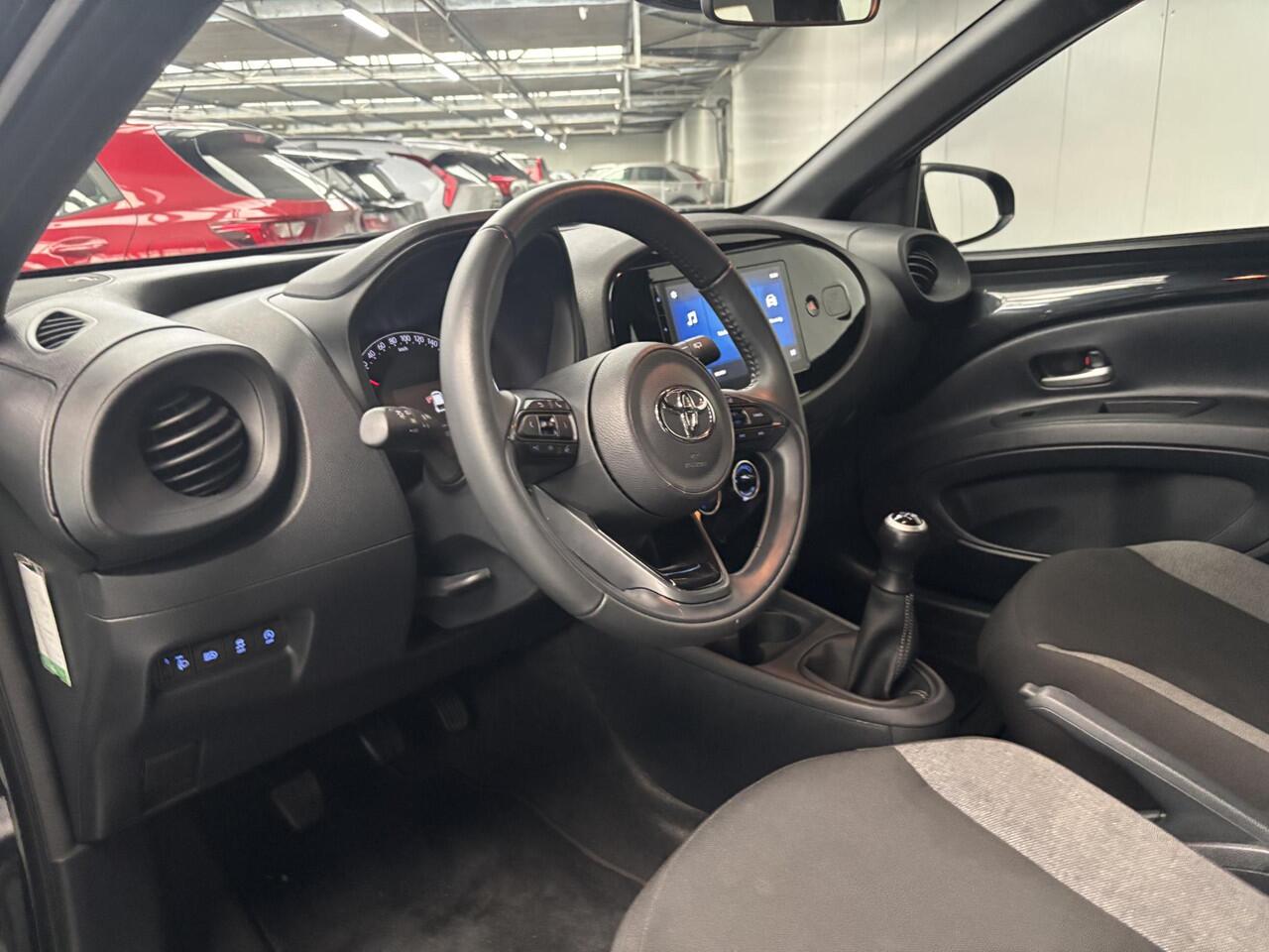 Toyota AYGO X 1.0 VVT-i MT Play SLEHCHTS 40.546KM, APPLE CARPLAY/ANDROID AUTO!!
