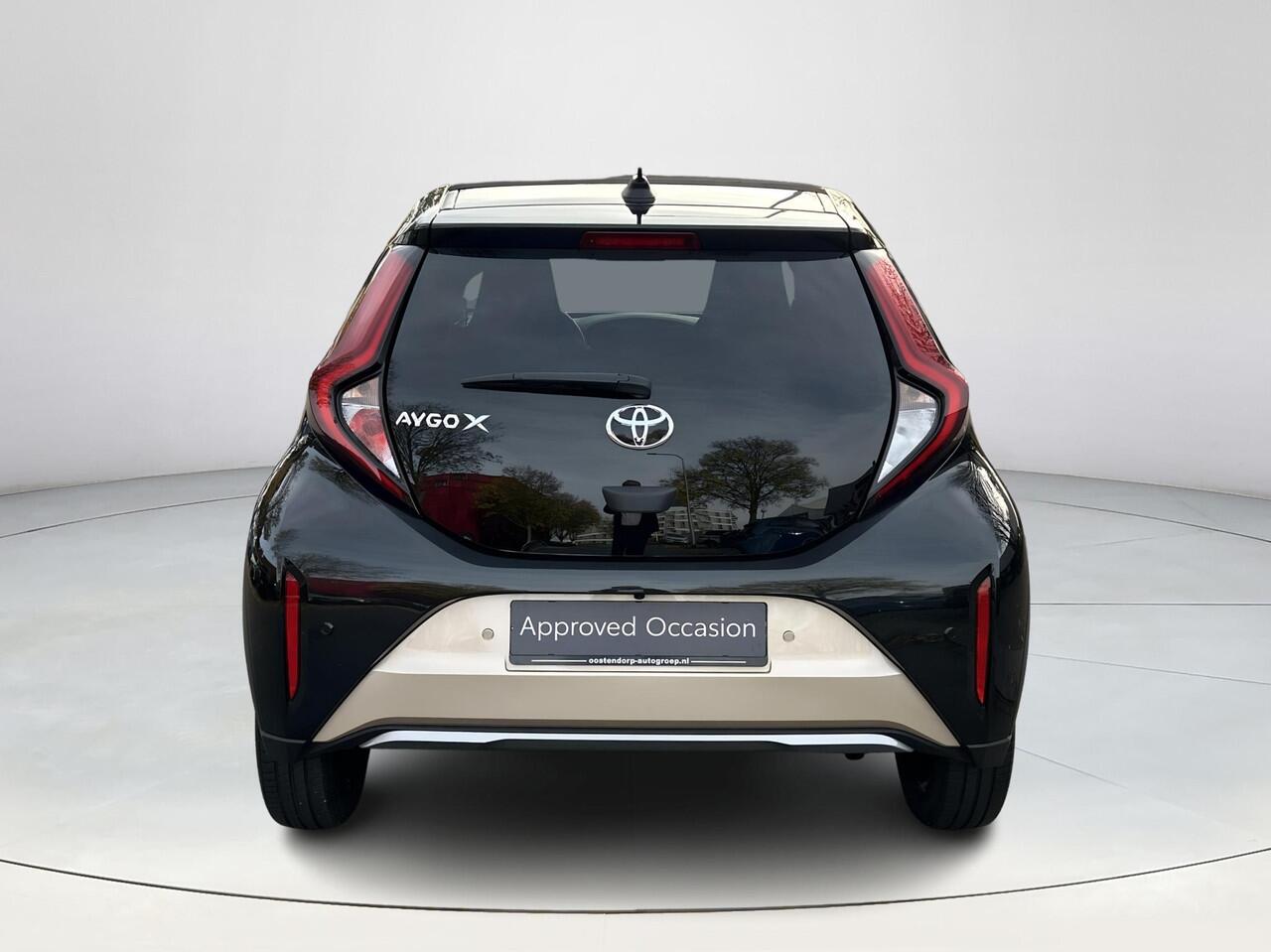 Toyota AYGO X 1.0 VVT-i MT Premium cabrio