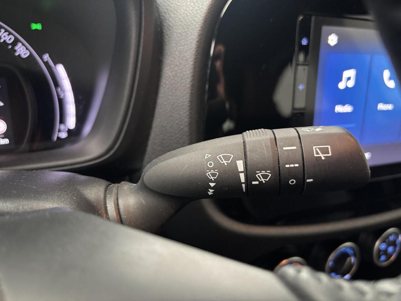 Toyota AYGO X 1.0 VVT-i MT Play APPLE CARPLAY/ANDROID AUTO, SLECHTS 54.664KM!!!