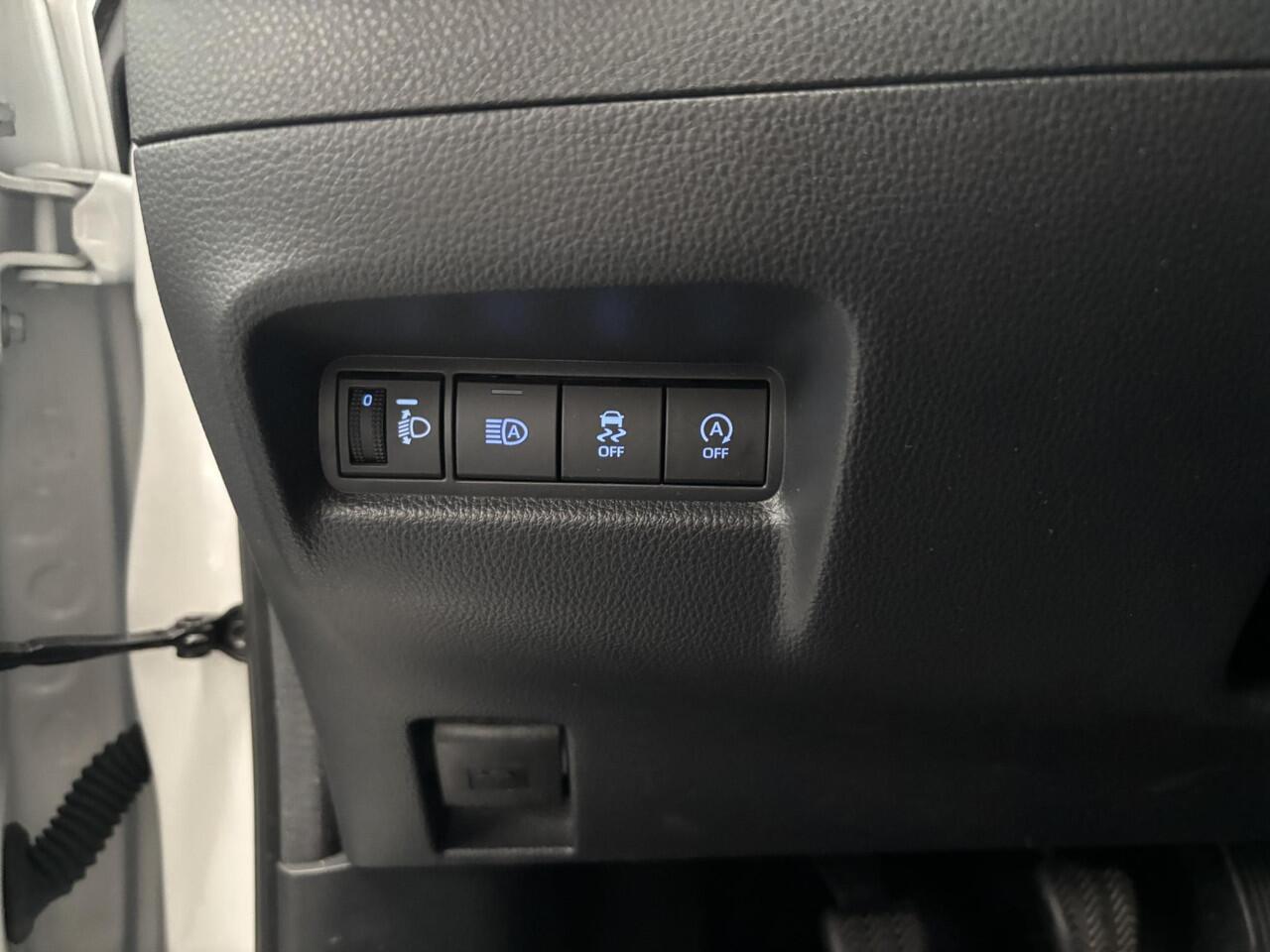 Toyota AYGO X 1.0 VVT-i MT Play APPLE CARPLAY/ANDROID AUTO, SLECHTS 54.664KM!!!