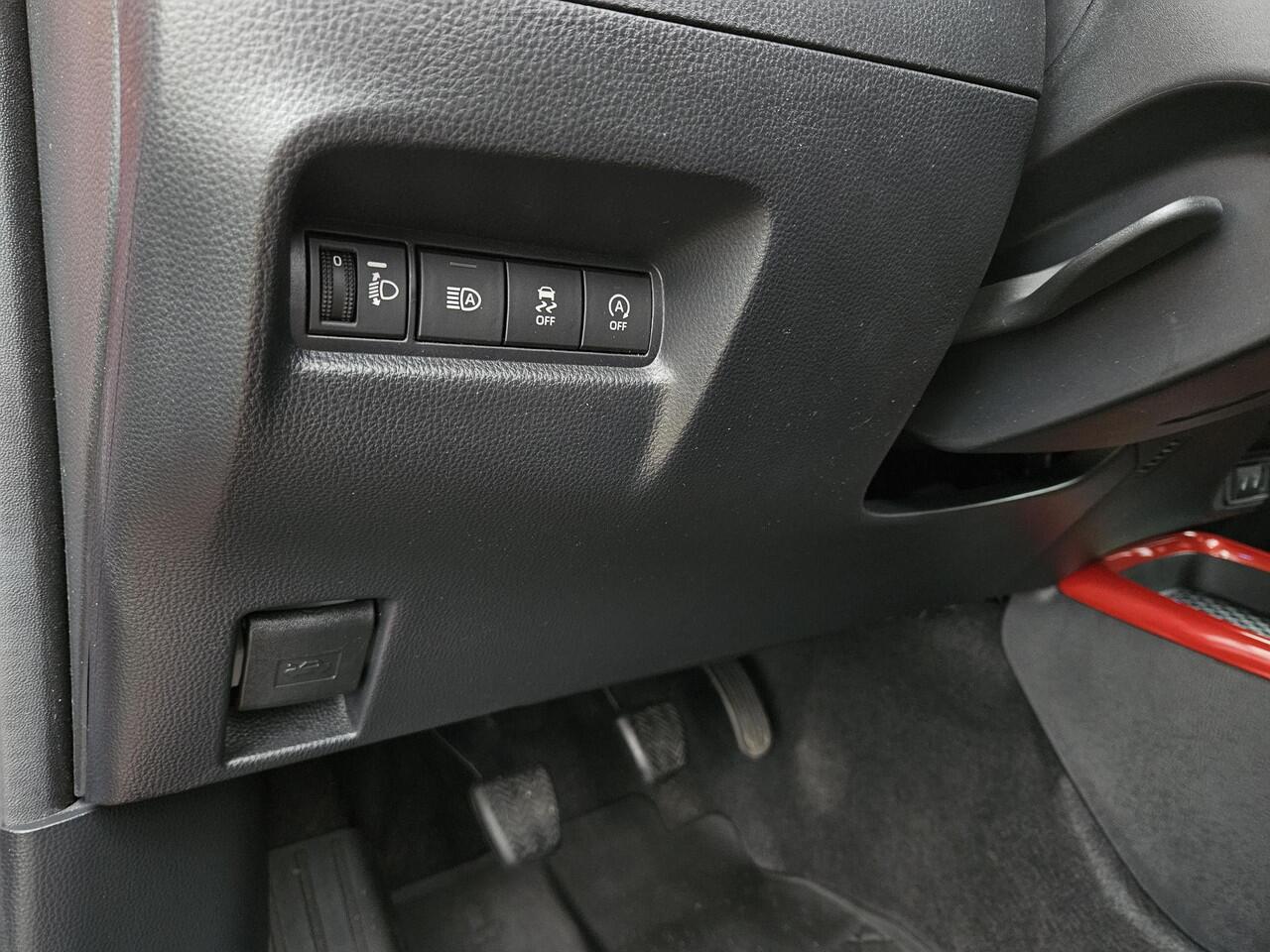 Toyota AYGO X 1.0 VVT-i MT Premium Special | Parkeersensoren rondom | Full map Navigatie | Keyless/Smart entry |