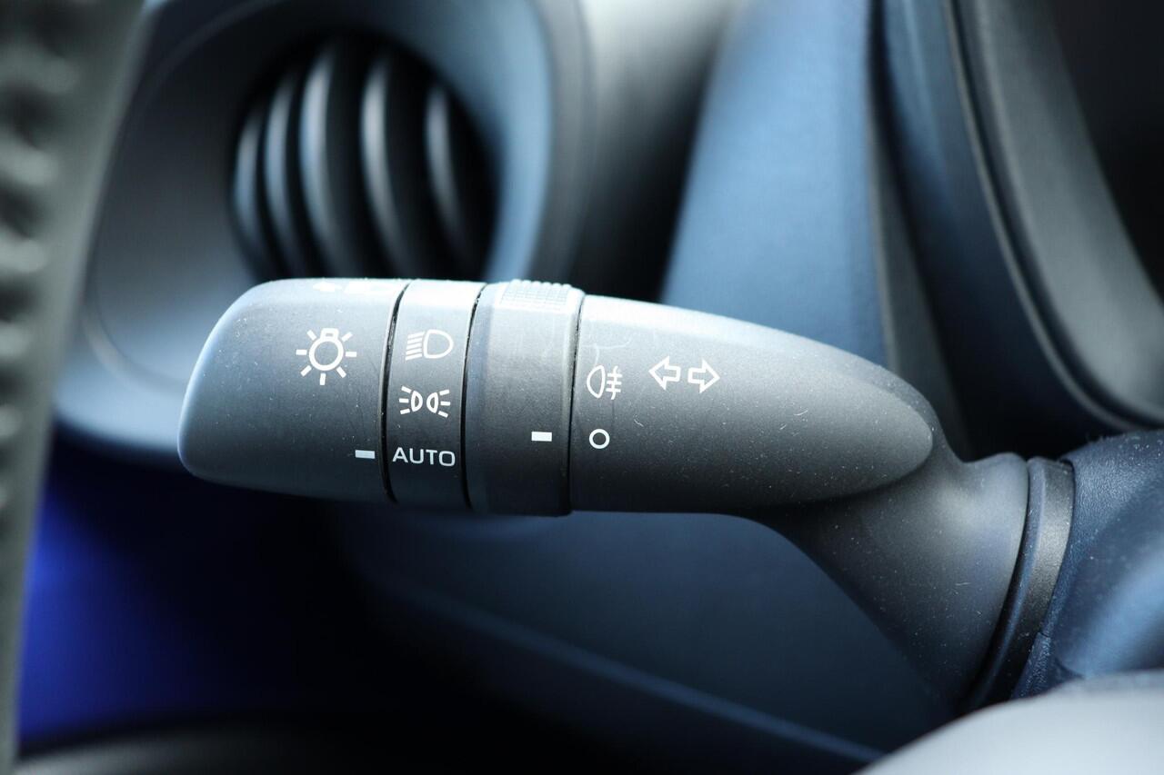 Toyota AYGO X 1.0 VVT-i MT Play, Apple Carplay, Android auto, Achterruitrijcamera,