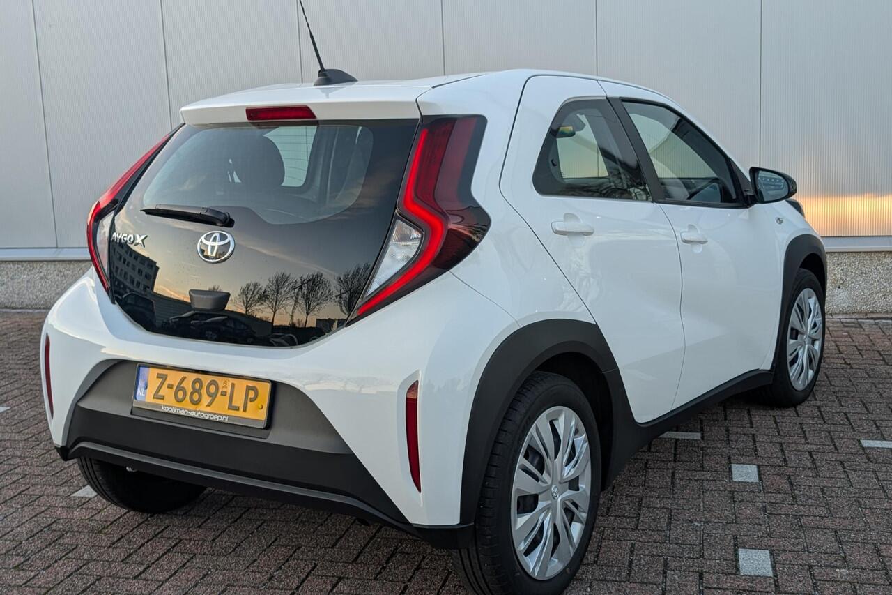 Toyota AYGO X 1.0 VVT-i MT Play |Apple CarPlay/Android Auto|Camera achter|Groot scherm