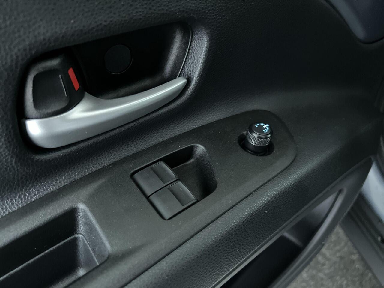 Toyota AYGO X 1.0 VVT-i MT Pulse