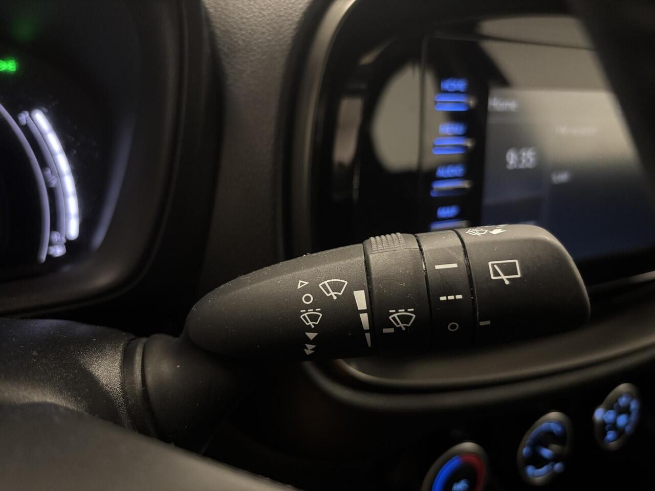 Toyota AYGO X 1.0 VVT-i MT Play SLECHTS 32.705KM, APPLE CARPLAY/ANDROID AUTO, TOT 2034 GARANTIE!