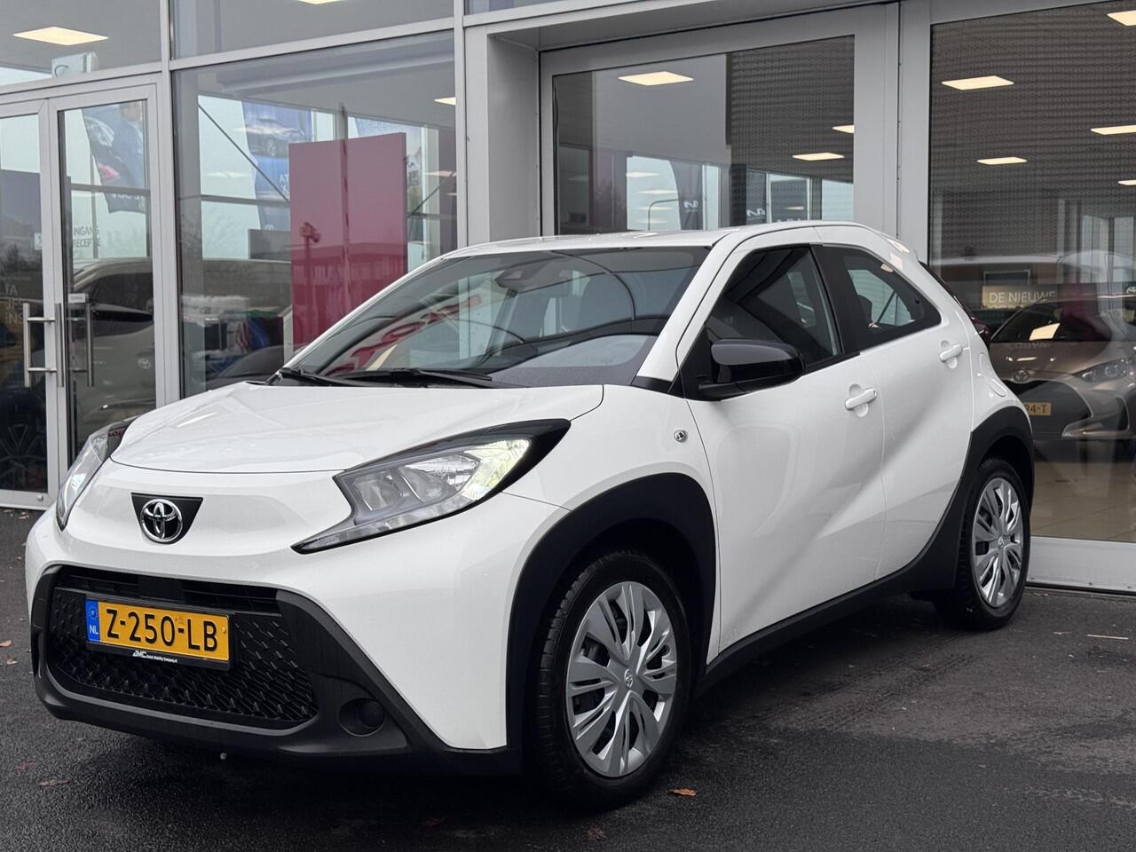 Toyota AYGO X 1.0 VVT-i MT Play | Camera | Airco | Multifunctioneel Stuurwiel