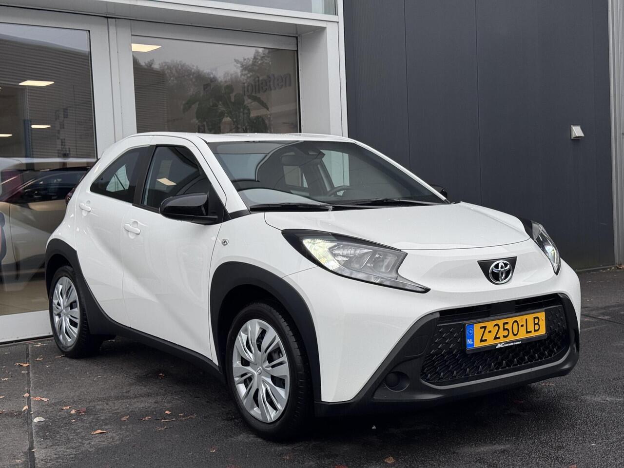 Toyota AYGO X 1.0 VVT-i MT Play | Camera | Airco | Multifunctioneel Stuurwiel