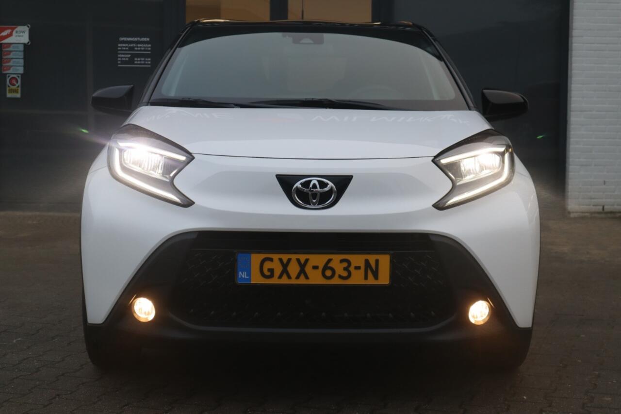 Toyota AYGO X 1.0 VVT-i MT Pulse Bi-tone | Carplay | Climate Control