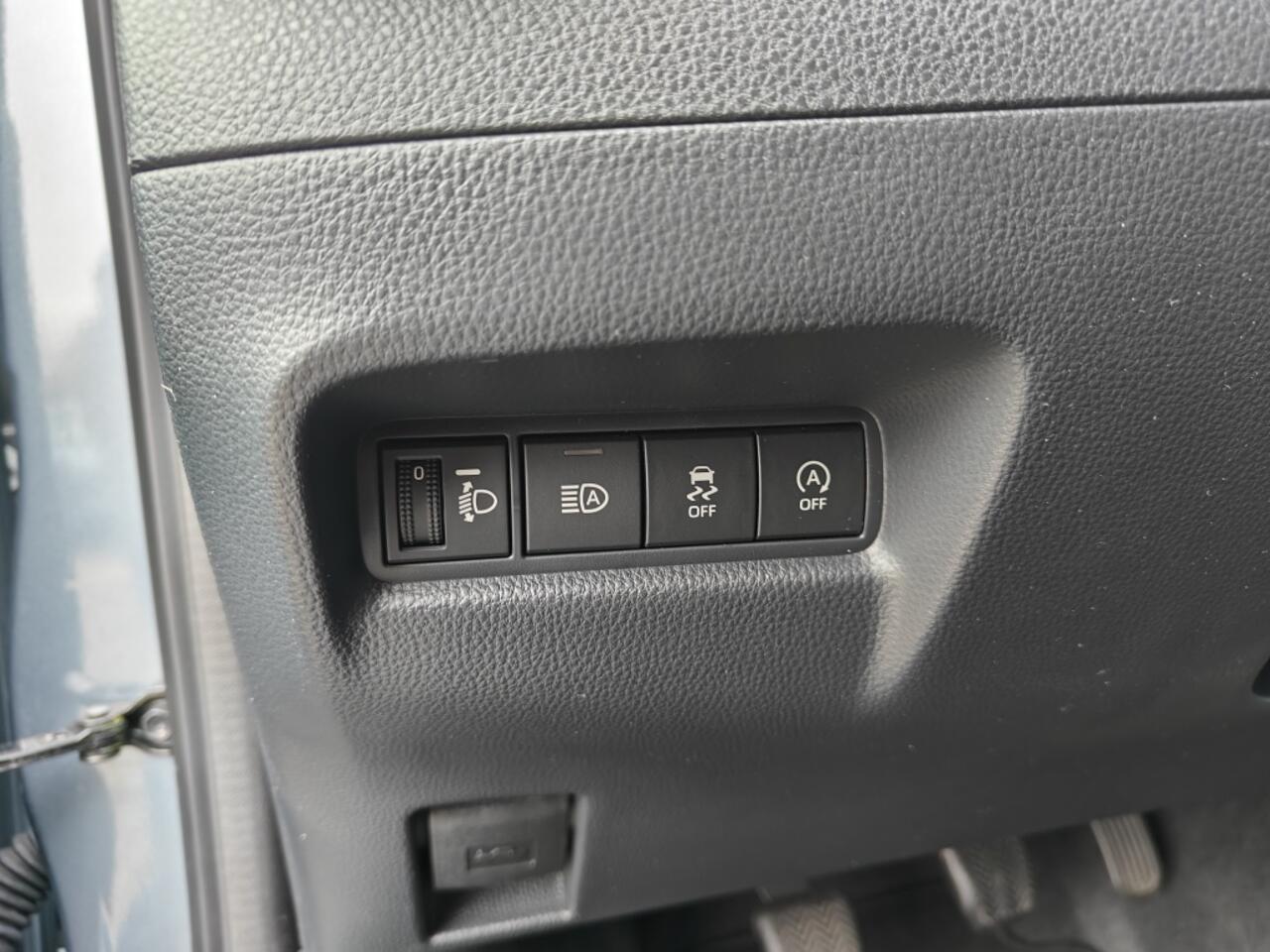 Toyota AYGO X 1.0 VVT-i MT Play