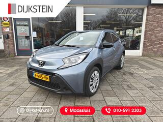 toyota-aygo-x-1.0-vvt-i-mt-play