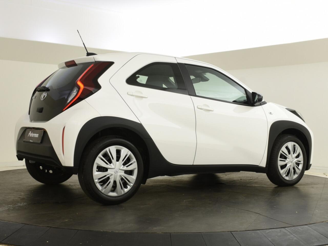 Toyota AYGO X 1.0 VVT-i S-CVT Play | Carplay | DAB | Camera