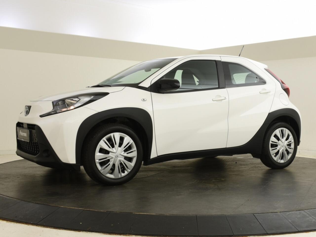 Toyota AYGO X 1.0 VVT-i S-CVT Play | Carplay | DAB | Camera