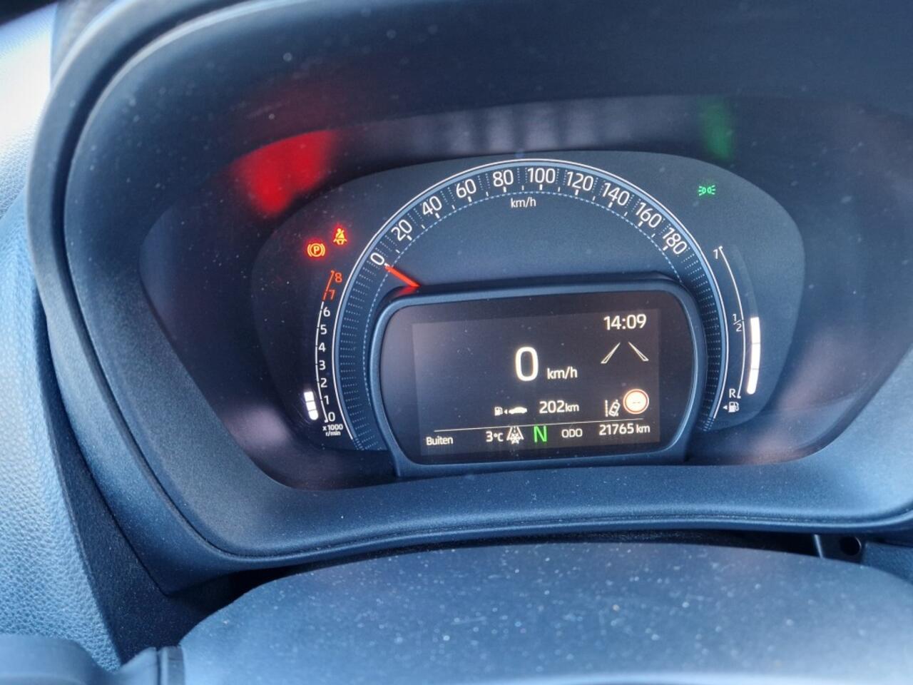 Toyota AYGO 1.0 VVT-I S-CVT Undercover!! Autom. Camera Leder ADCR JBL Sound Nw!