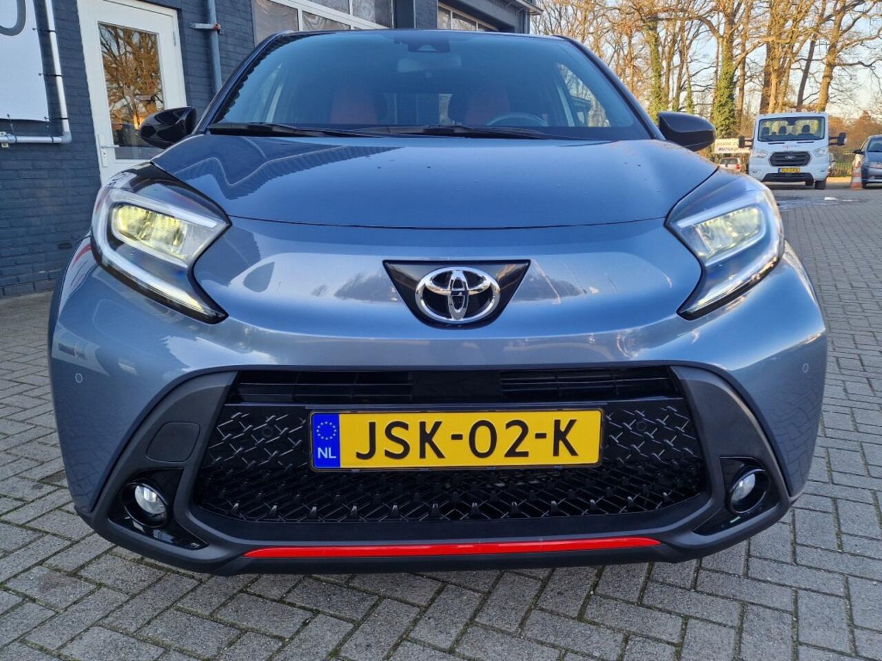 Toyota AYGO 1.0 VVT-I S-CVT Undercover!! Autom. Camera Leder ADCR JBL Sound Nw!