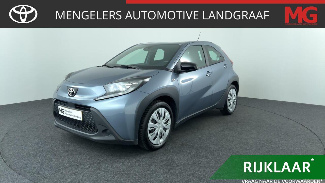 Toyota AYGO X 1.0 VVT-i MT Play
