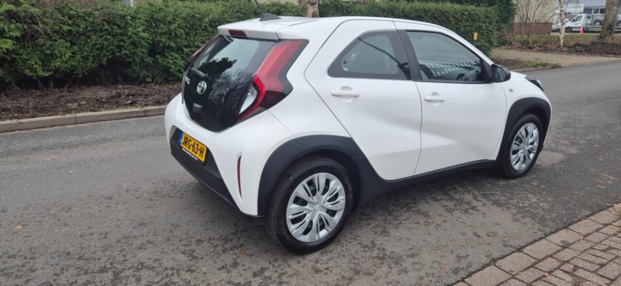 Toyota AYGO 1.0 VVt-I MT Play*camera*apple/android*stoelverw.