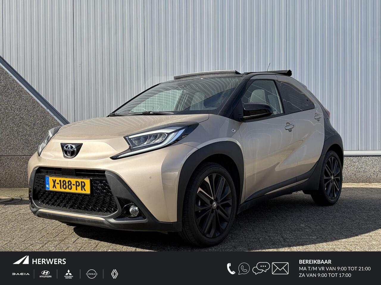 Toyota AYGO X 1.0 VVT-i S-CVT Premium / Schuifdak / JBL Audio / Stoelverwarming / Navigatie / Camera / Keyless Entry / 1ste eigenaarsauto.