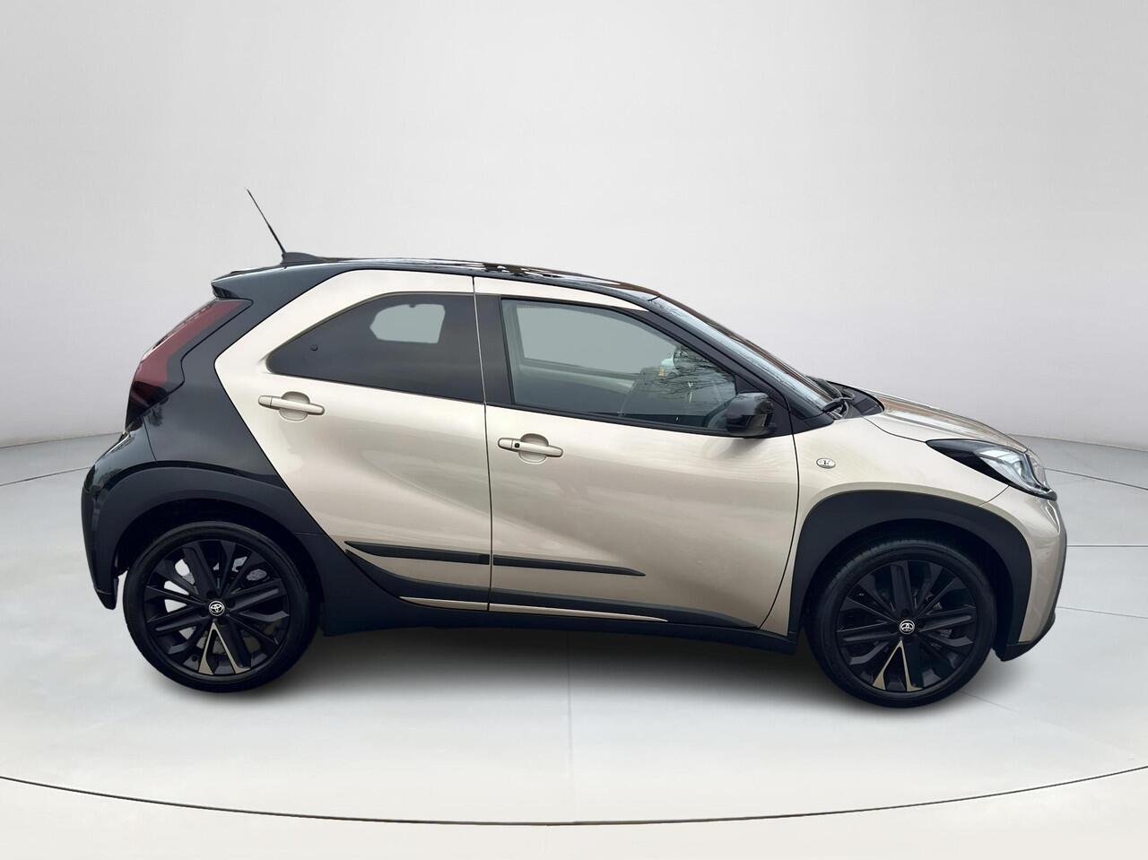 Toyota AYGO X 1.0 VVT-i S-CVT Premium