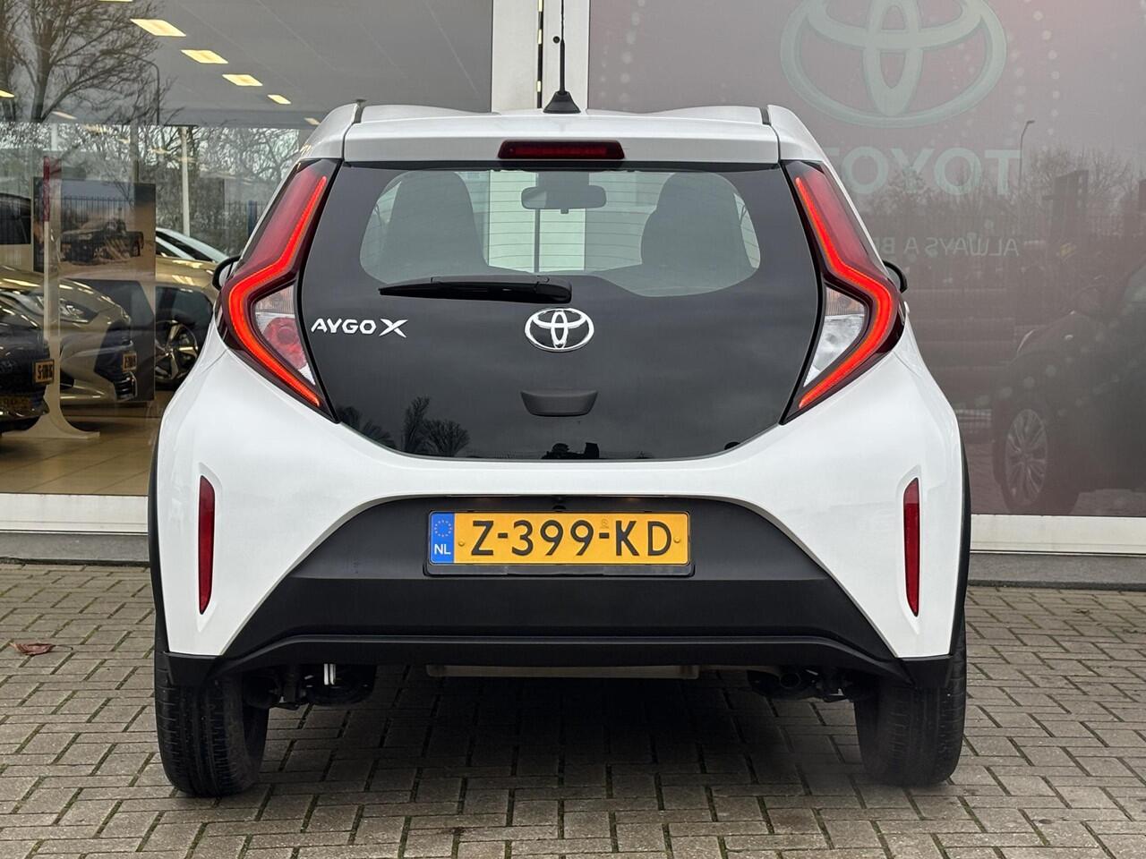 Toyota AYGO X 1.0 VVT-i S-CVT Play Apple CarPlay/Android Auto | Camera | Cruise Controle | Toyota garantie tot 2034!