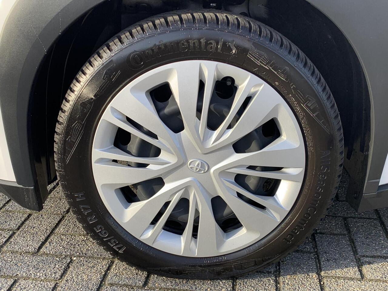 Toyota AYGO X 1.0 VVT-i MT Play