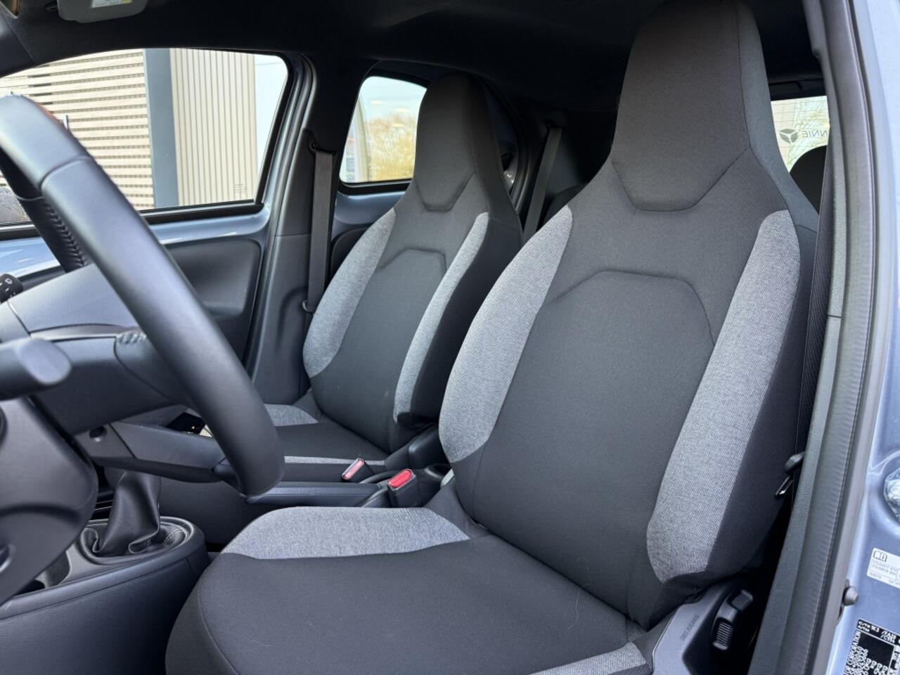 Toyota AYGO X 1.0 VVT-i MT Play | Camera | Carplay | Ad.Cruise