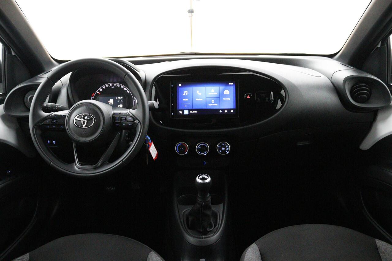 Toyota AYGO X 1.0 VVT-i MT Play | Parkeer Camera | Adaptieve Cruise control | Apple Carplay |