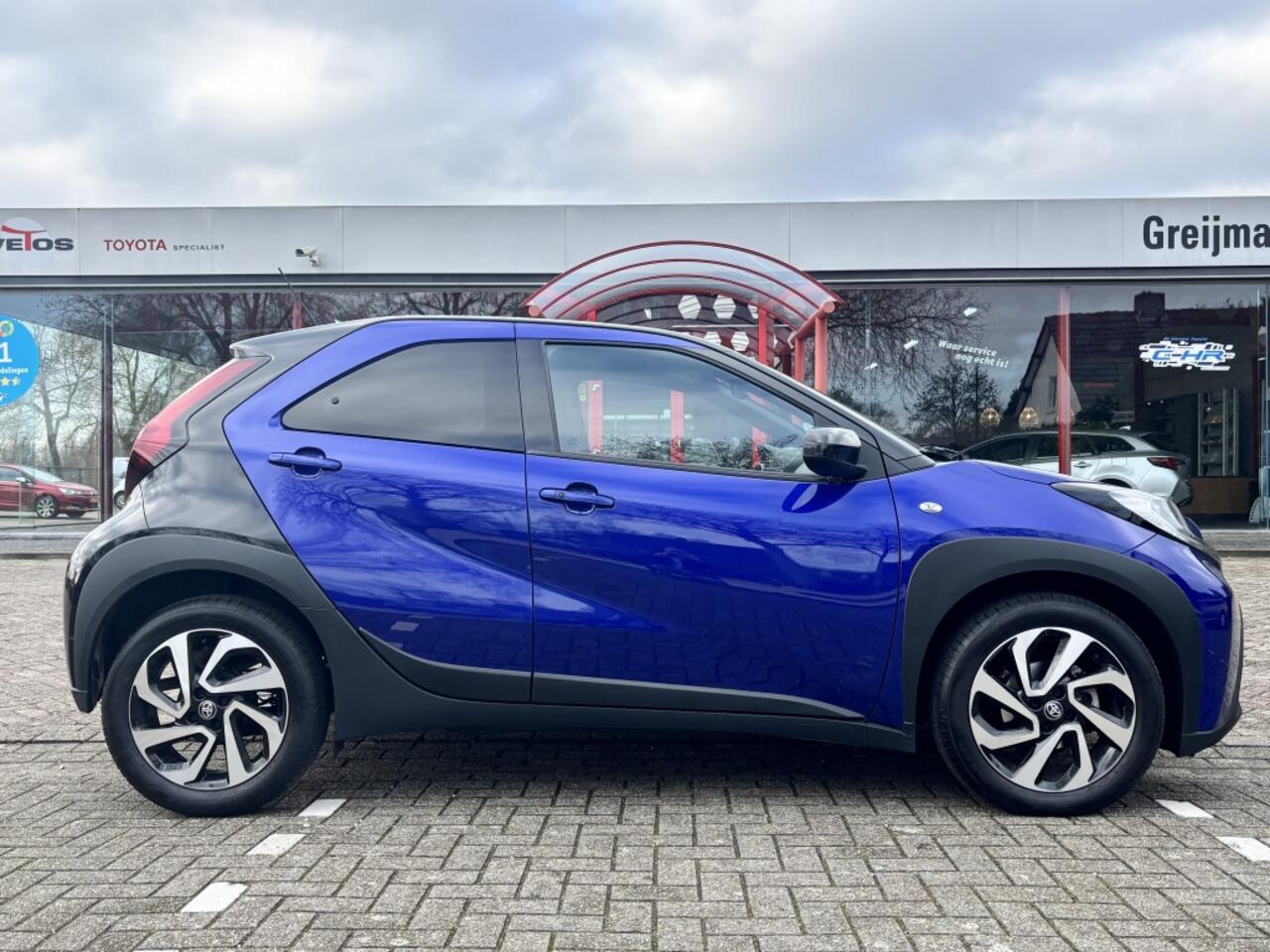 Toyota AYGO X 1.0 VVT-i Pulse | Automaat | CarPlay | Stoelverw. | 17'' Lmv