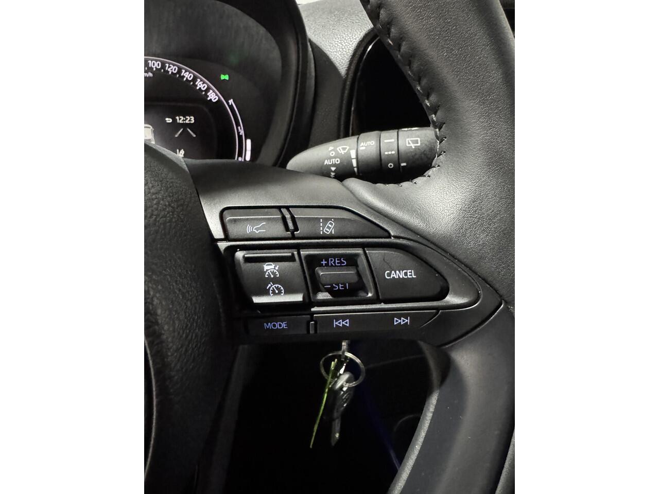 Toyota AYGO X 1.0 VVT-i MT Pulse | Dealer onderhouden | Lage KM |