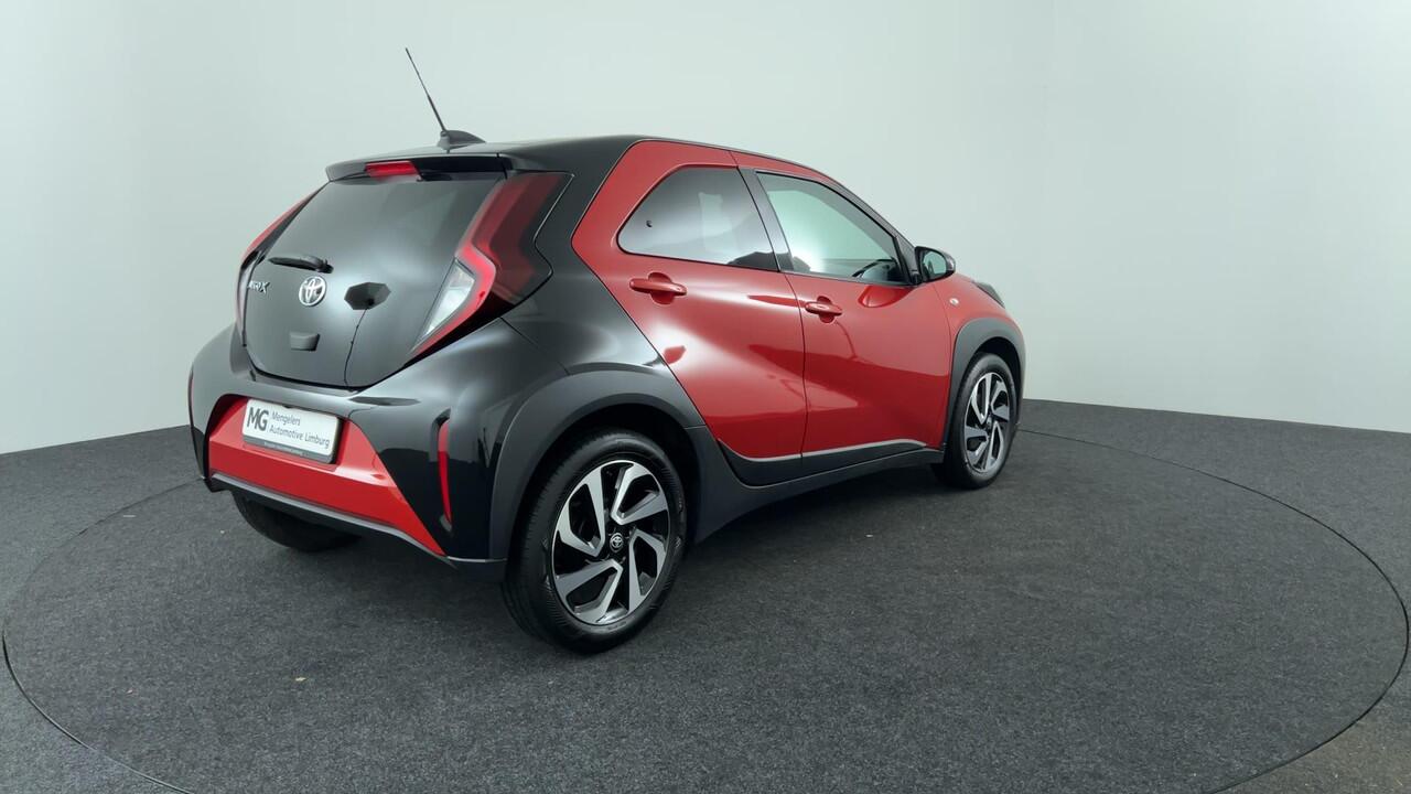 Toyota AYGO X 1.0 VVT-i S-CVT Pulse | Automaat | Bi-Tone