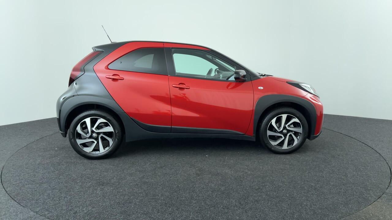 Toyota AYGO X 1.0 VVT-i S-CVT Pulse | Automaat | Bi-Tone