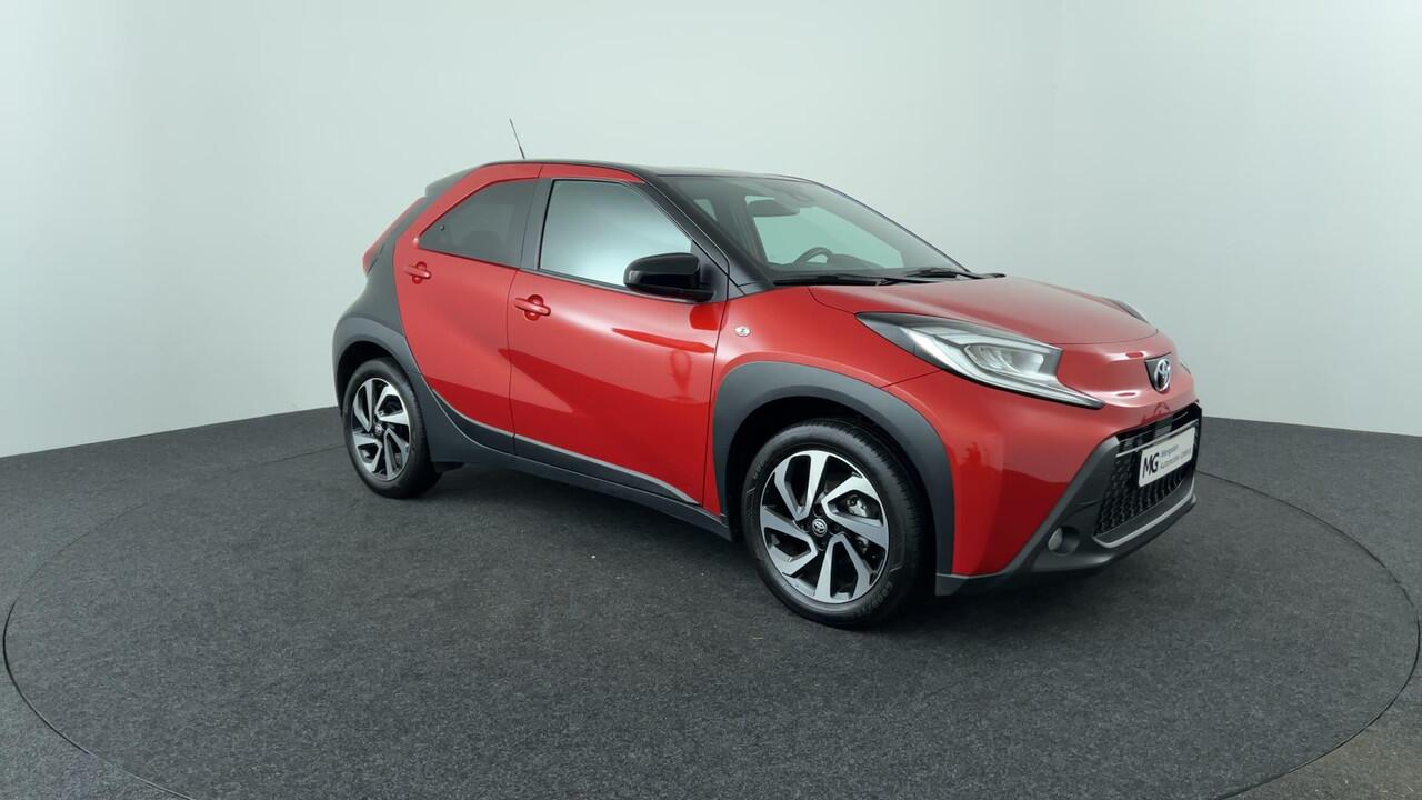 Toyota AYGO X 1.0 VVT-i S-CVT Pulse | Automaat | Bi-Tone