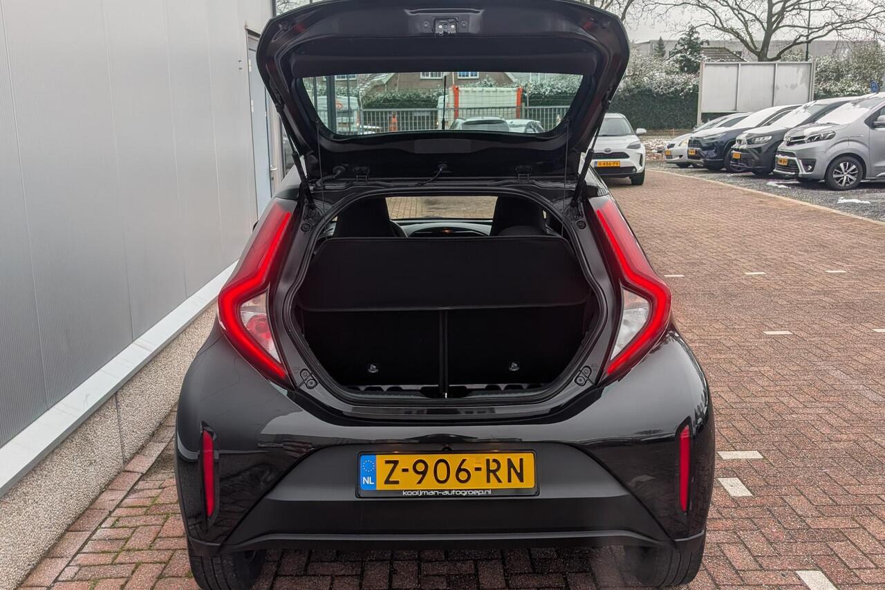 Toyota AYGO X 1.0 VVT-i S-CVT Play Automaat, Navigatie met Android Auto & Apple Carplay, Achteruitrijcamera