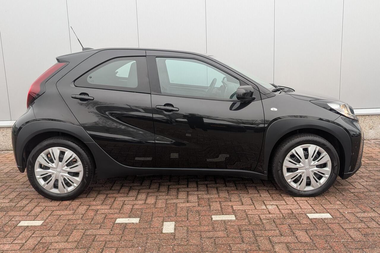 Toyota AYGO X 1.0 VVT-i S-CVT Play Automaat, Navigatie met Android Auto & Apple Carplay, Achteruitrijcamera