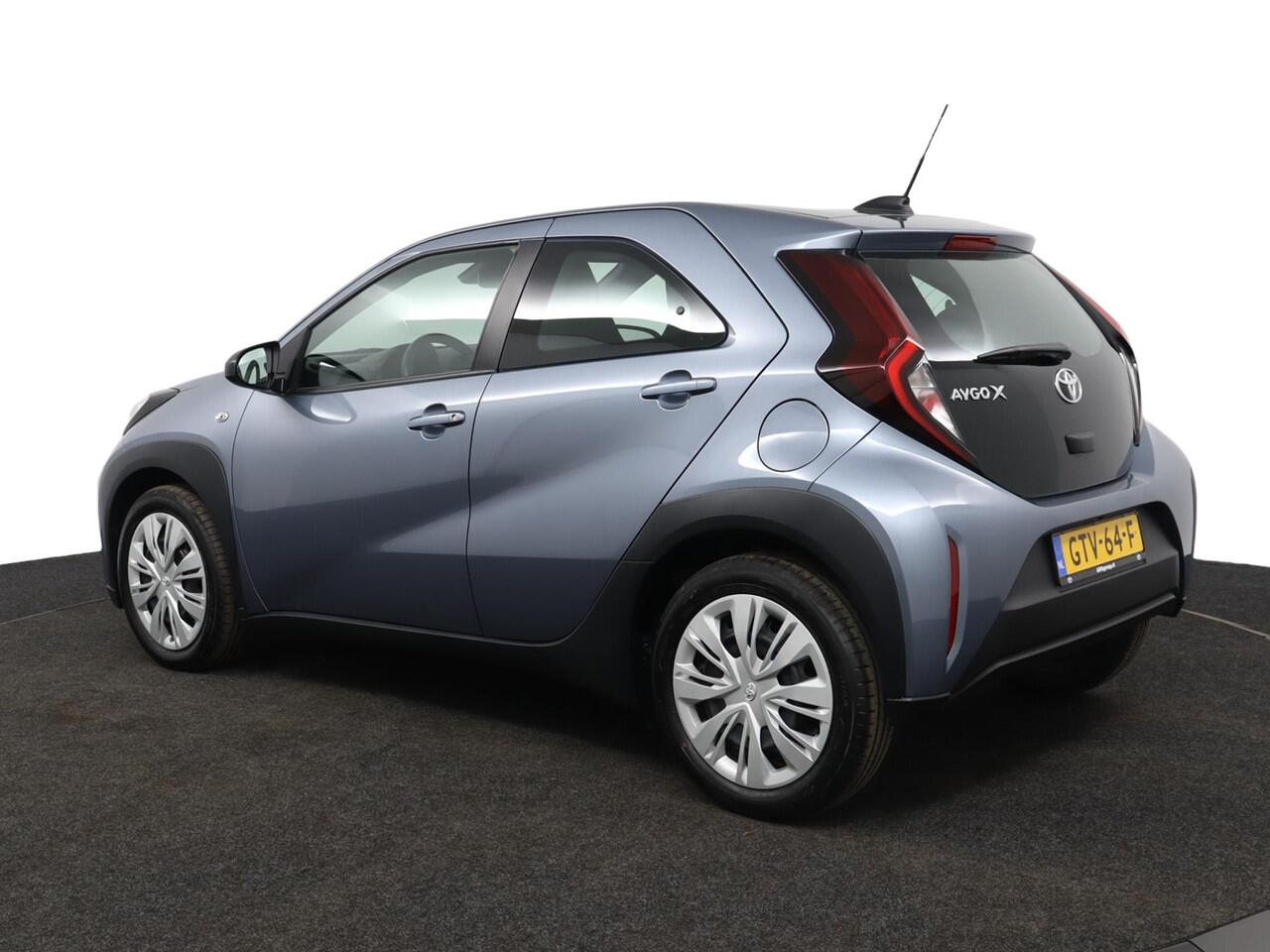 Toyota AYGO X 1.0 VVT-i MT Play | Adaptive Cruise Control | Achteruitrijcamera | Airco | Apple Carplay | Android Auto |