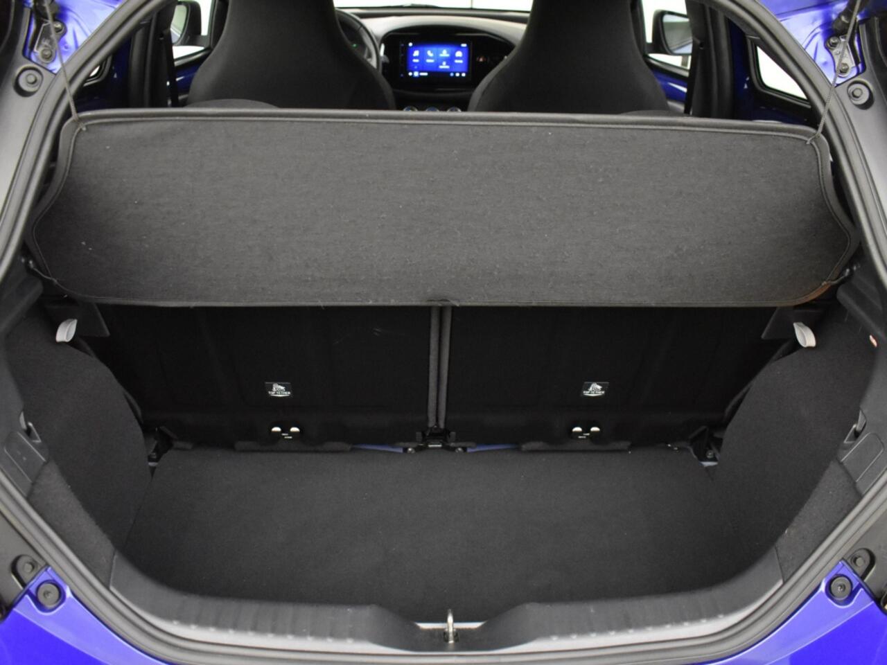 Toyota AYGO X 1.0 VVT-i S-CVT Play