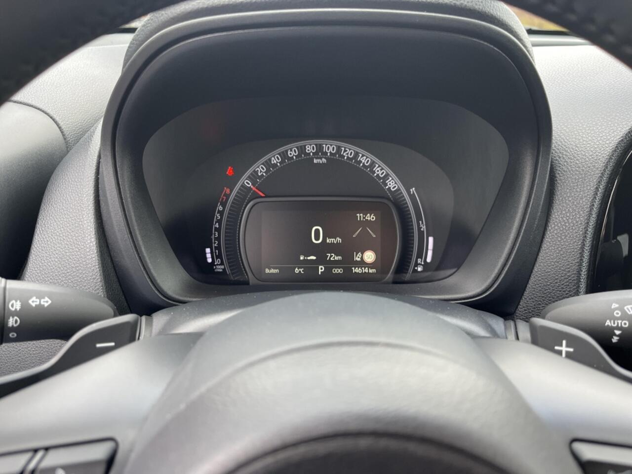 Toyota AYGO X 1.0 VVT-i S-CVT Premium