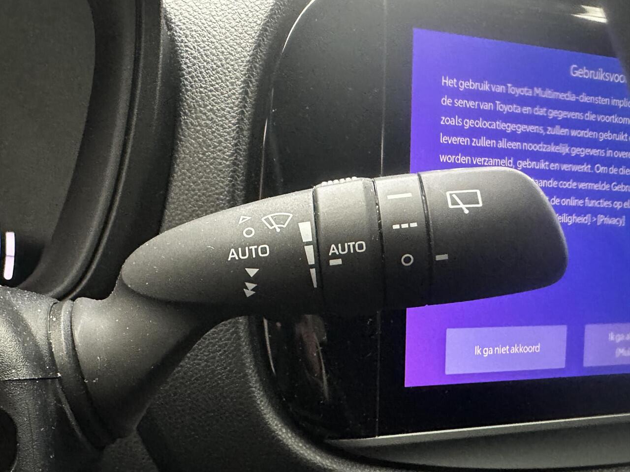 Toyota AYGO X 1.0 VVT-i MT Envy + Cabriodak, 1e eigenaar, NL Auto, slechts 9498KM