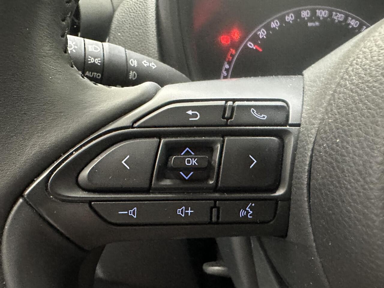 Toyota AYGO X 1.0 VVT-i MT Envy + Cabriodak, 1e eigenaar, NL Auto, slechts 9498KM