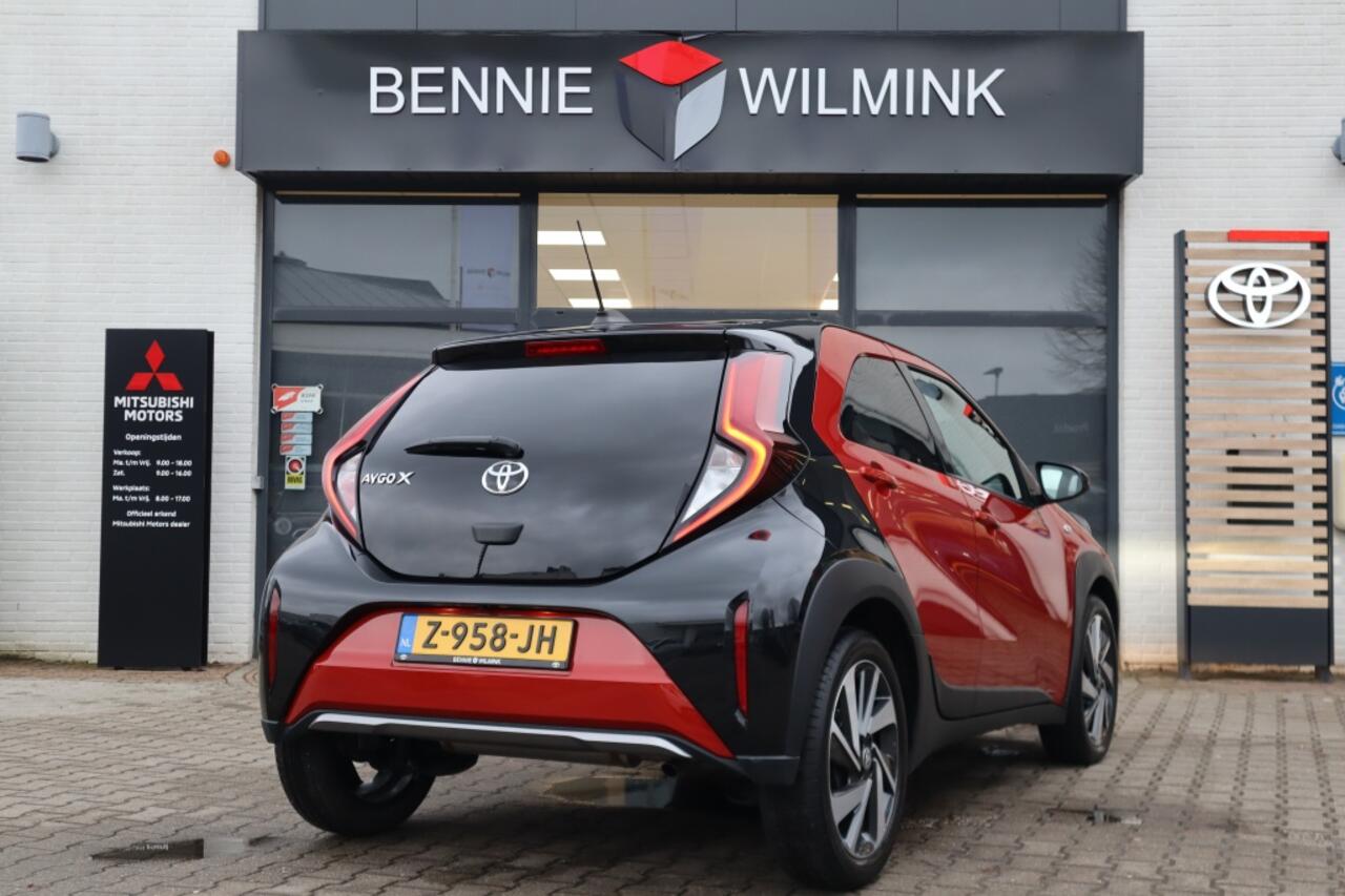 Toyota AYGO X 1.0 VVT-i S-CVT Envy Automaat Keyless | Camera | 18 inch