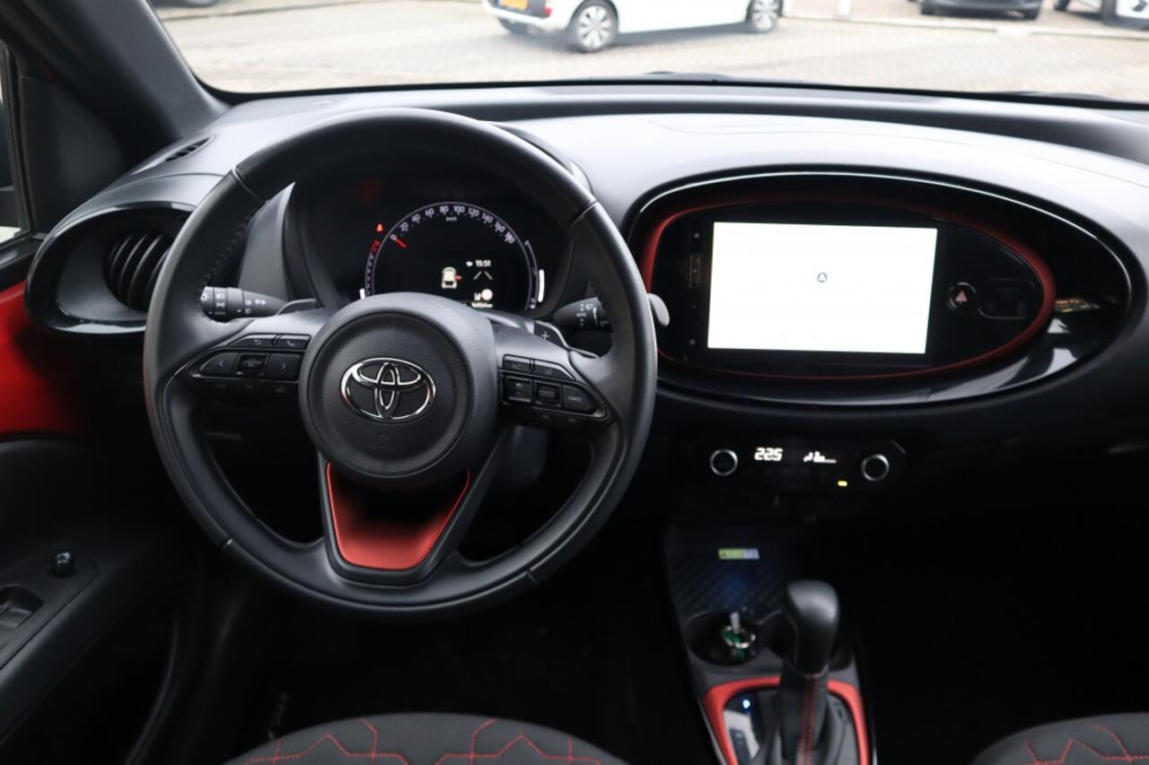 Toyota AYGO X 1.0 VVT-i S-CVT Envy Automaat Keyless | Camera | 18 inch