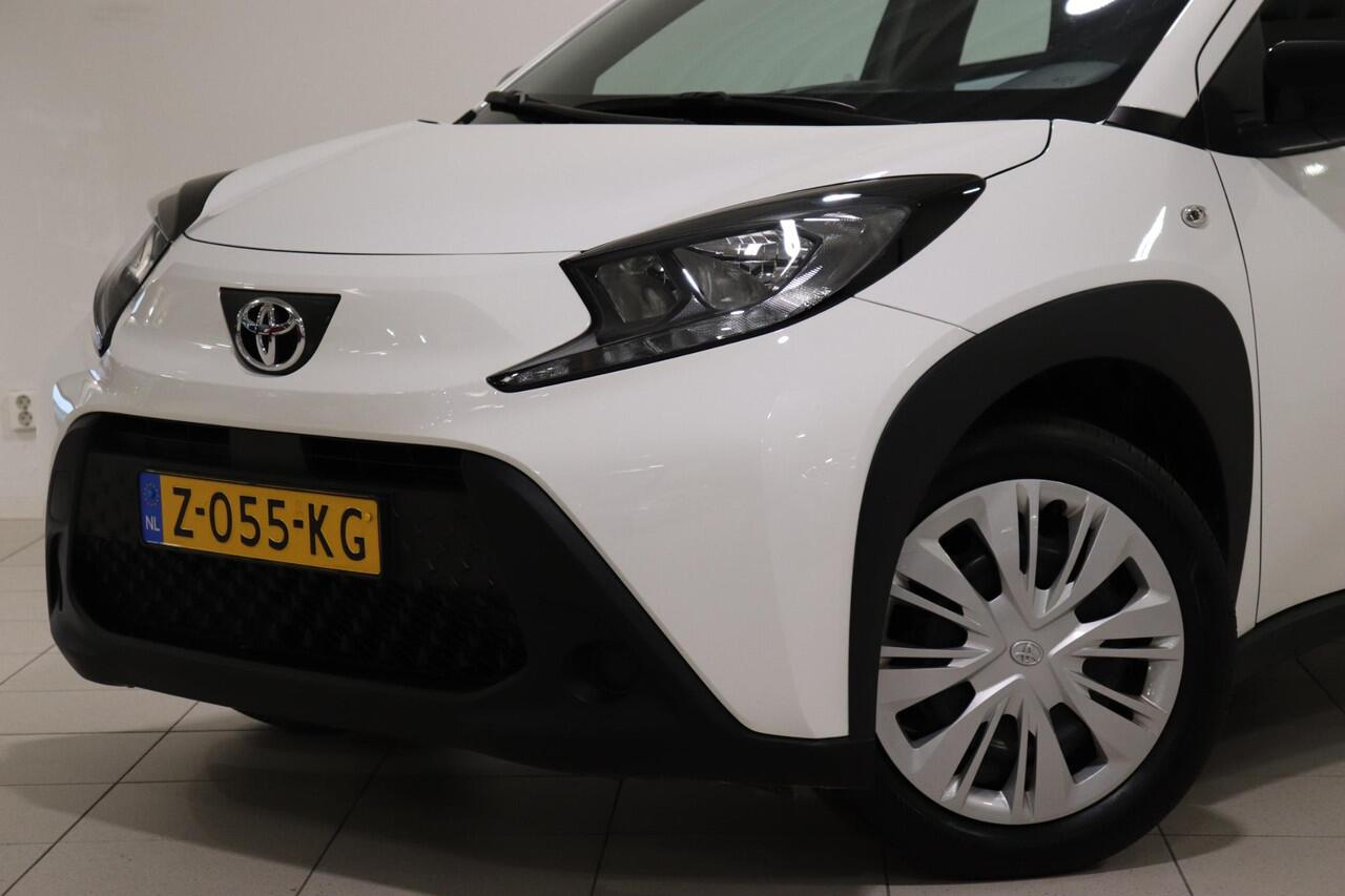 Toyota AYGO X 1.0 VVT-i MT Play, Apple Carplay & Android Auto, Camera, Cruise Control, 1e eigenaar!