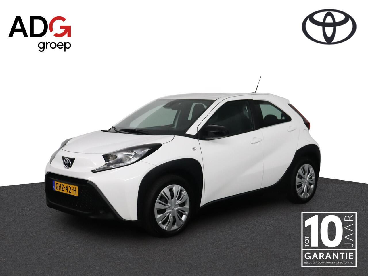 Toyota AYGO X 1.0 VVT-i MT Play | Apple carplay & Android auto | Parkeer camera | Cruise control |